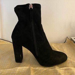 Steven Madden Suede Heeled Bootie - Black